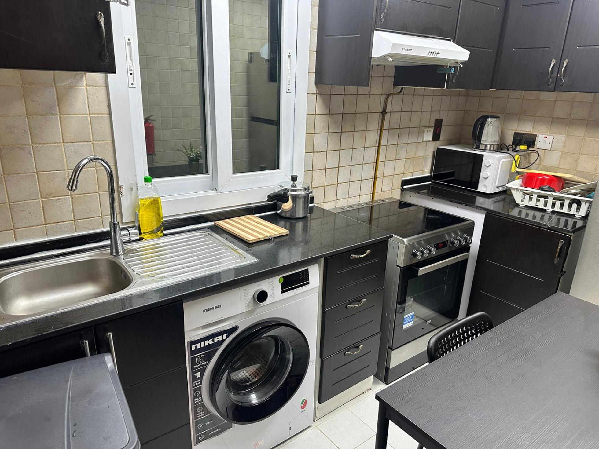 Partition Room In Al Seef Near Burjuman Metro Dubaj Kültér fotó